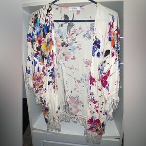 Umgee Floral Kimono with Crochet Accents Size M/L Boho Whimsy Festival